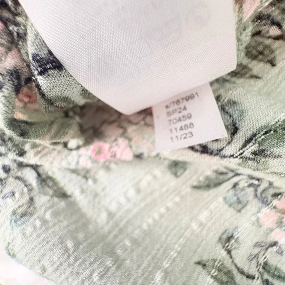 LOFT viscose blouse